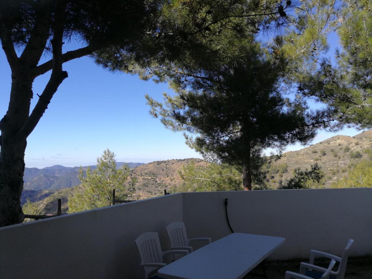 Heaven Of Prodromos Bed and Breakfast Buitenkant foto