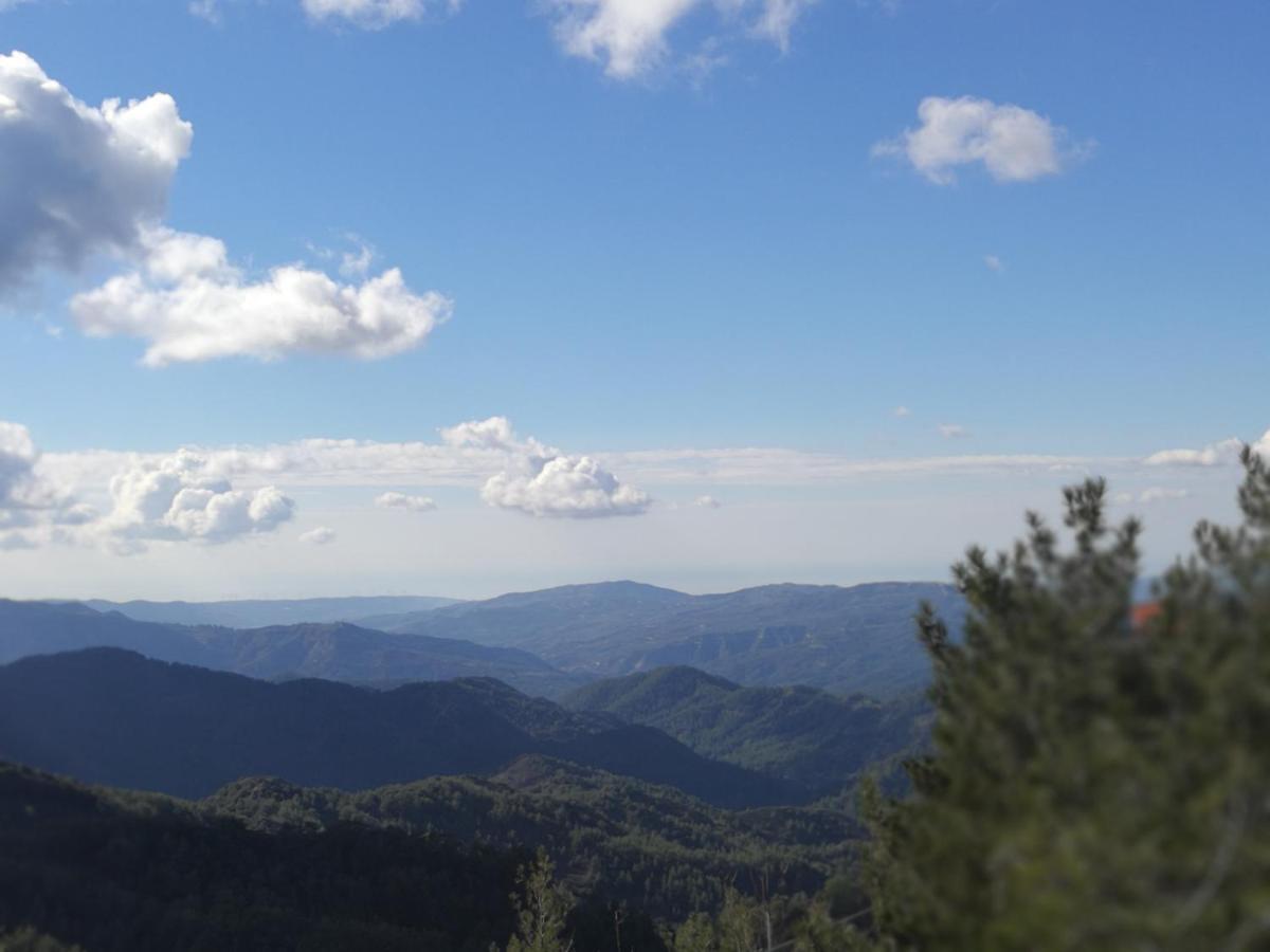 Heaven Of Prodromos Bed and Breakfast Buitenkant foto